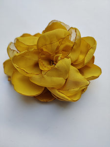 Spilla Fleur gialla