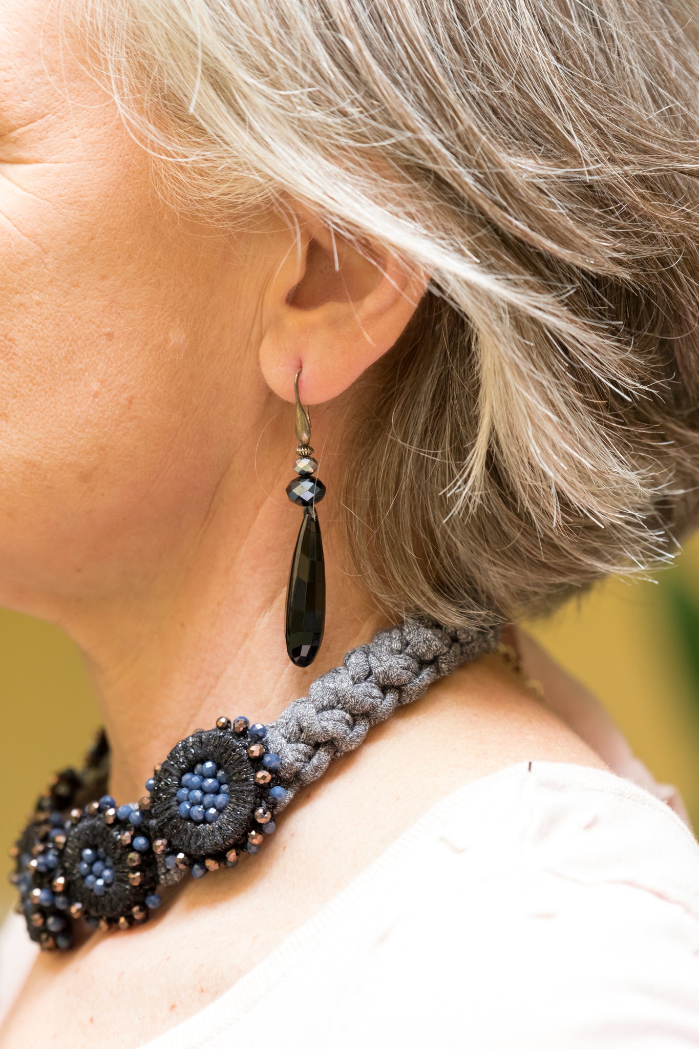 Collana Circle 5 cerchi nero grigia